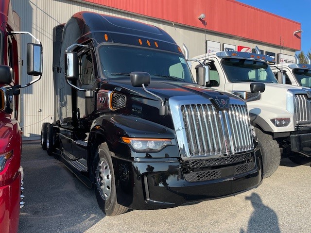 WESTERN STAR 57X 2025 ( 2 DISPONIBLES )